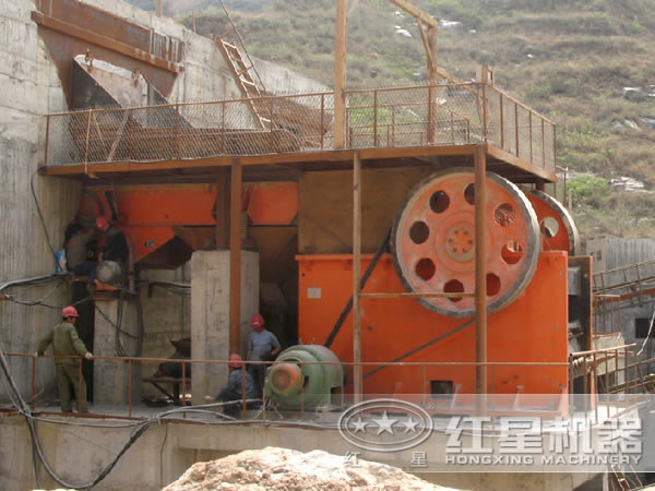 顎式破碎機